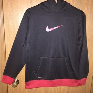 Nike Therma-Fit Boys hoodie Size XL